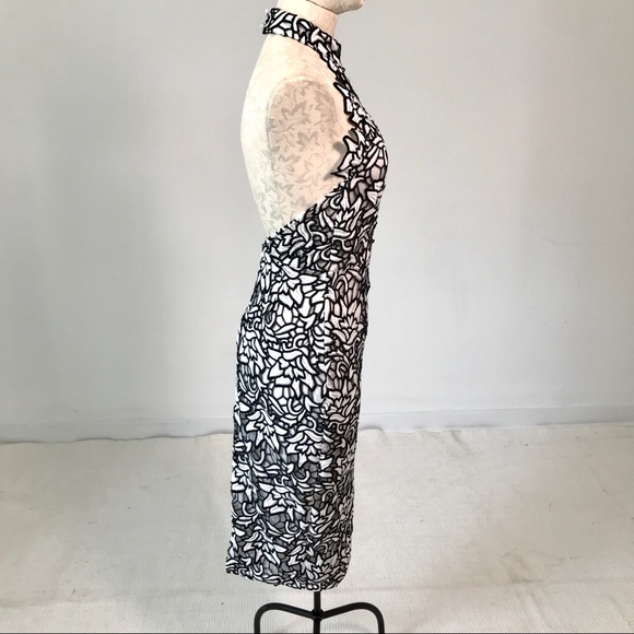 ASOS Missguided M Lace Bodycon Halter Midi Dress - Picture 4 of 12